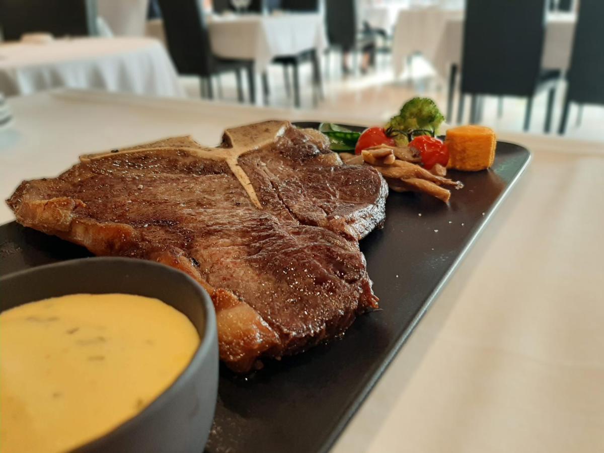 Hotel Restaurant Lamy Troisvierges Bagian luar foto