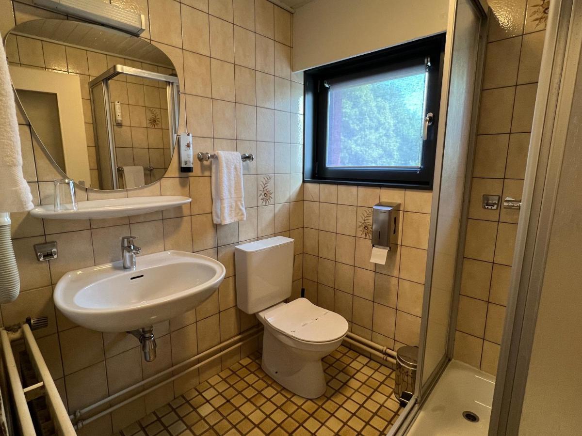 Hotel Restaurant Lamy Troisvierges Bagian luar foto