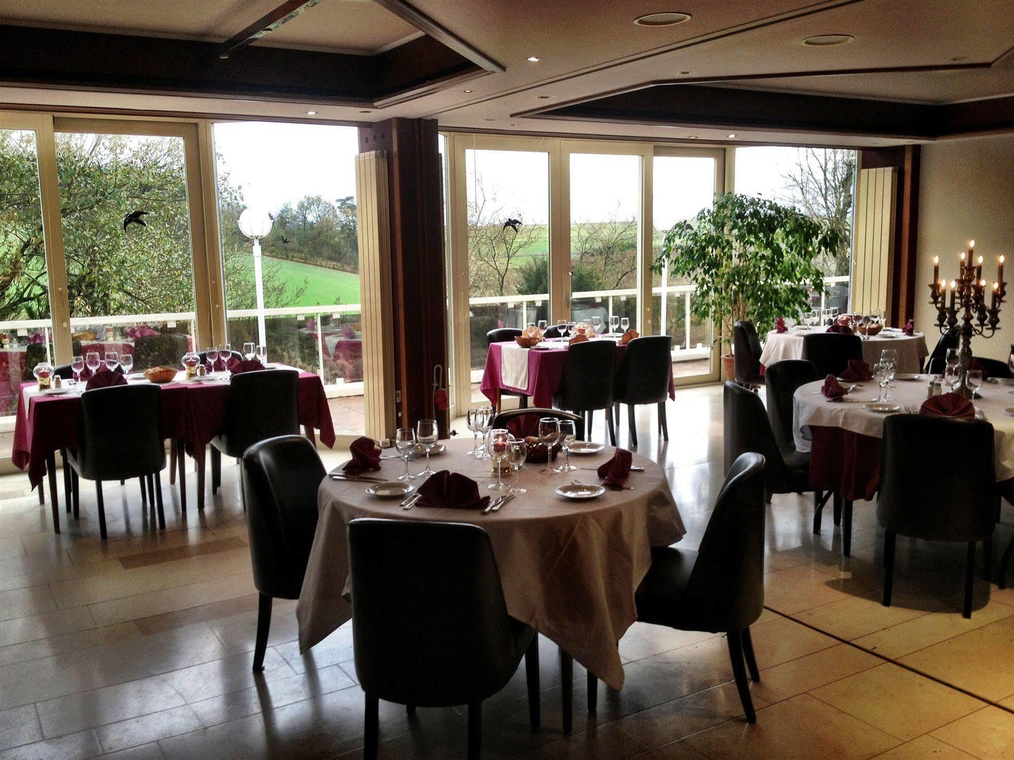 Hotel Restaurant Lamy Troisvierges Bagian luar foto